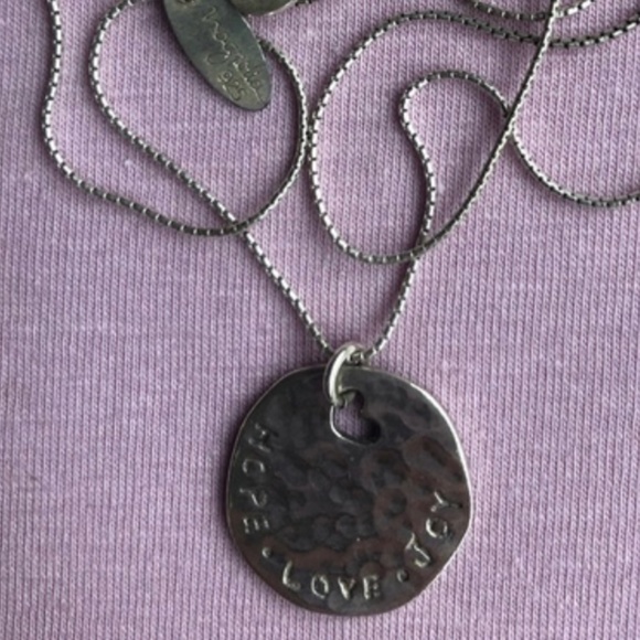 “Magnolia “Sterling Silver Pendant Necklace. - Picture 1 of 2